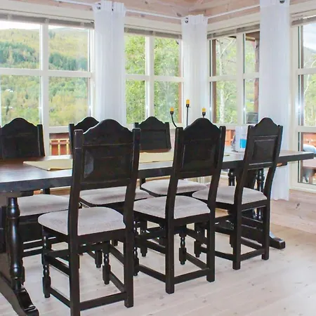 4 Bedroom In Dom wakacyjny